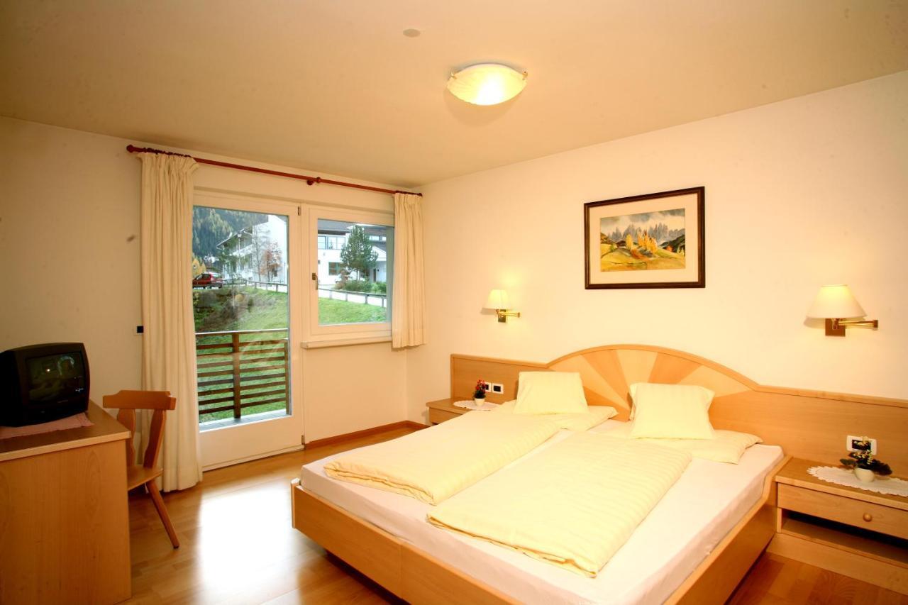 Medesc Bed & Breakfast La Villa  Exterior photo